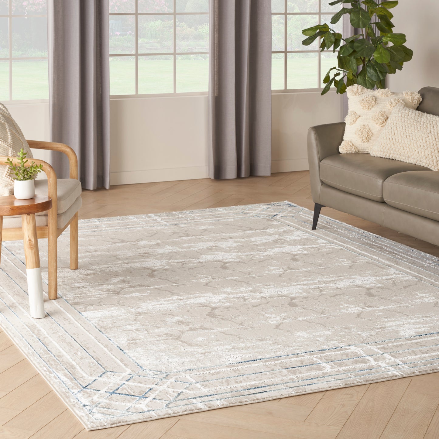 aRmanica GLITZ IVORY TAUPE RUG by NOURISON