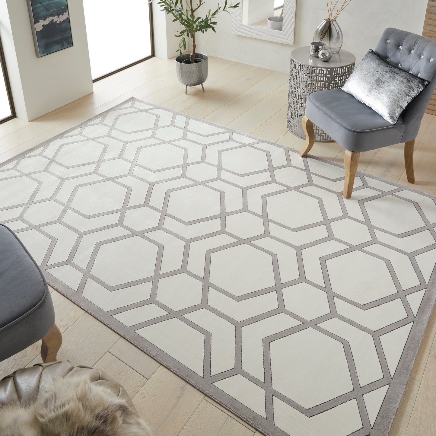 aRmanica LUGANO IVORY RUG by NOURISON