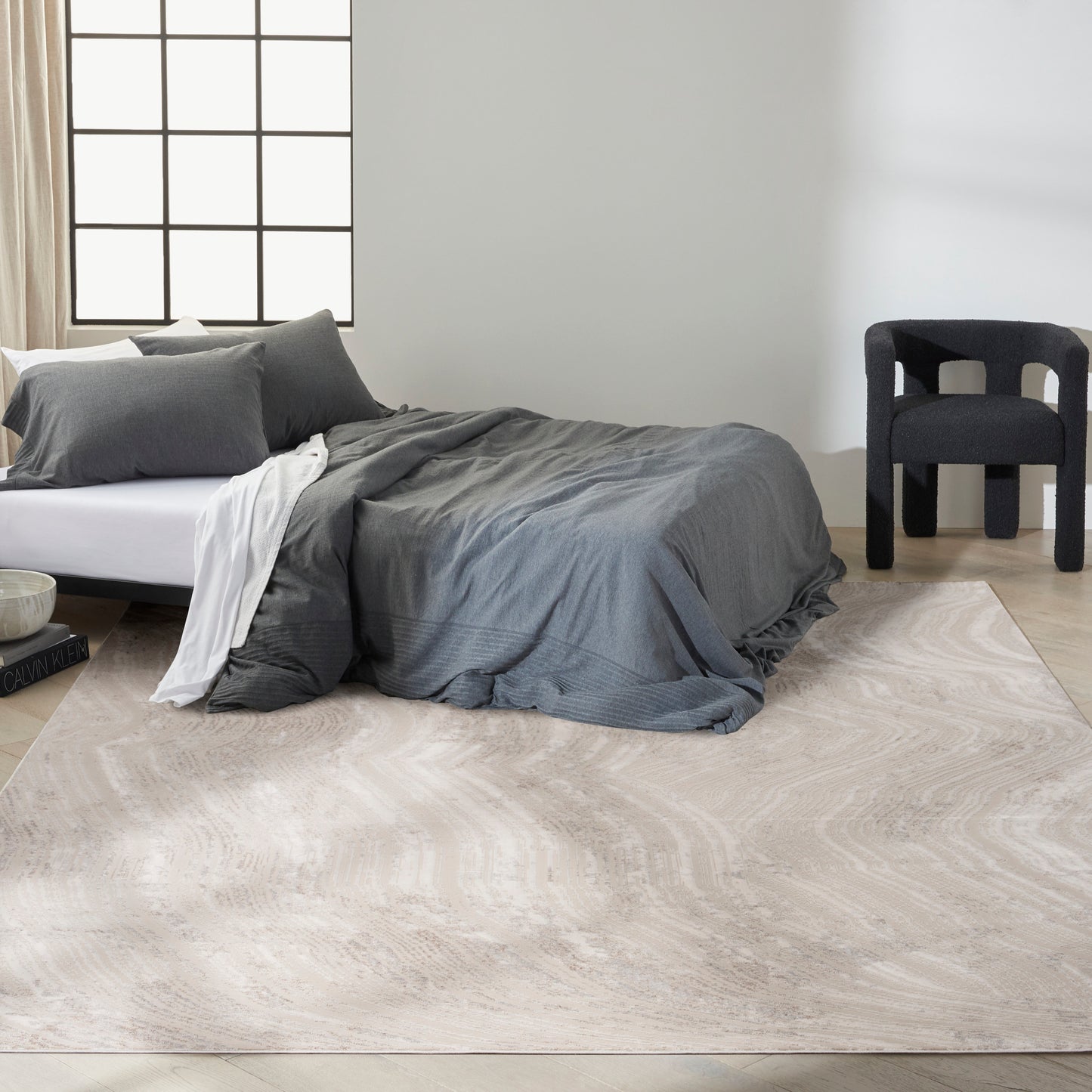 aRmanica IRRADIANT GREY IVORY Rug by CALVIN KLEIN