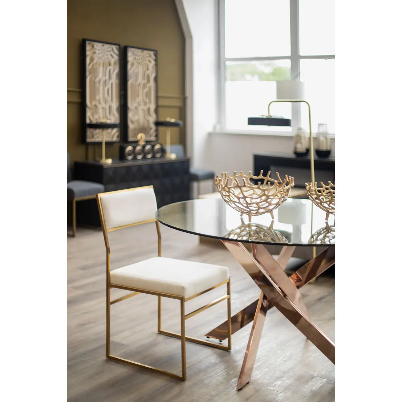 aRmanica ALLURE ROUND INTERSECTED ROSE GOLD DINING TABLE