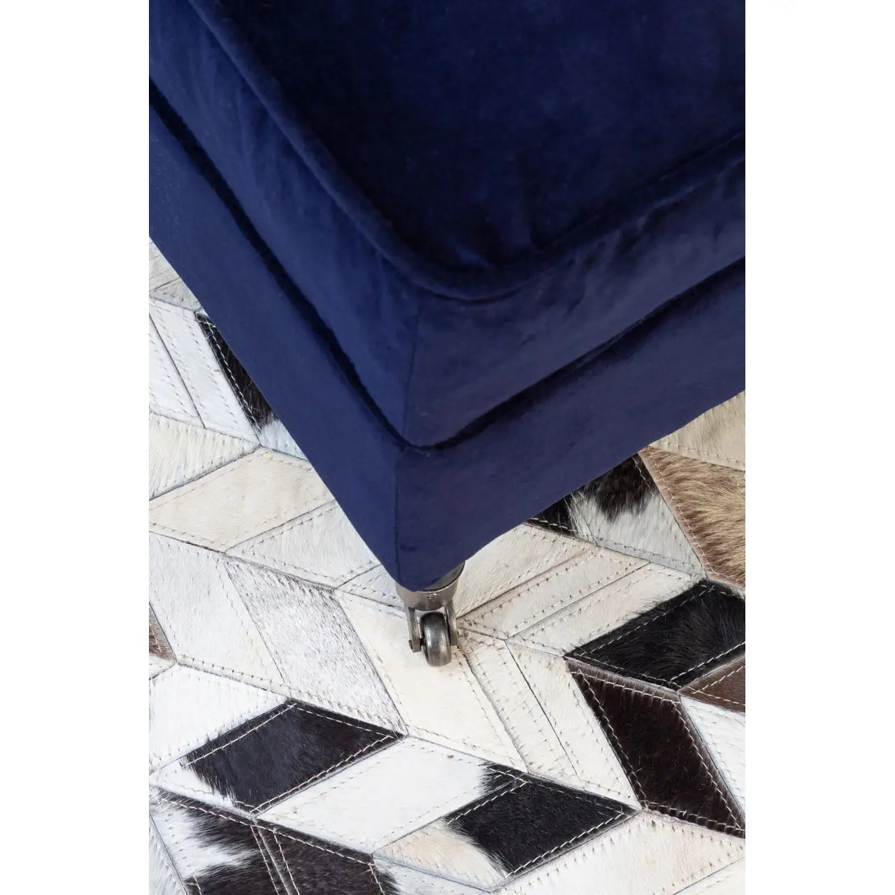 aRmanica SOHO BLACK / WHITE PATCHWORK RUG