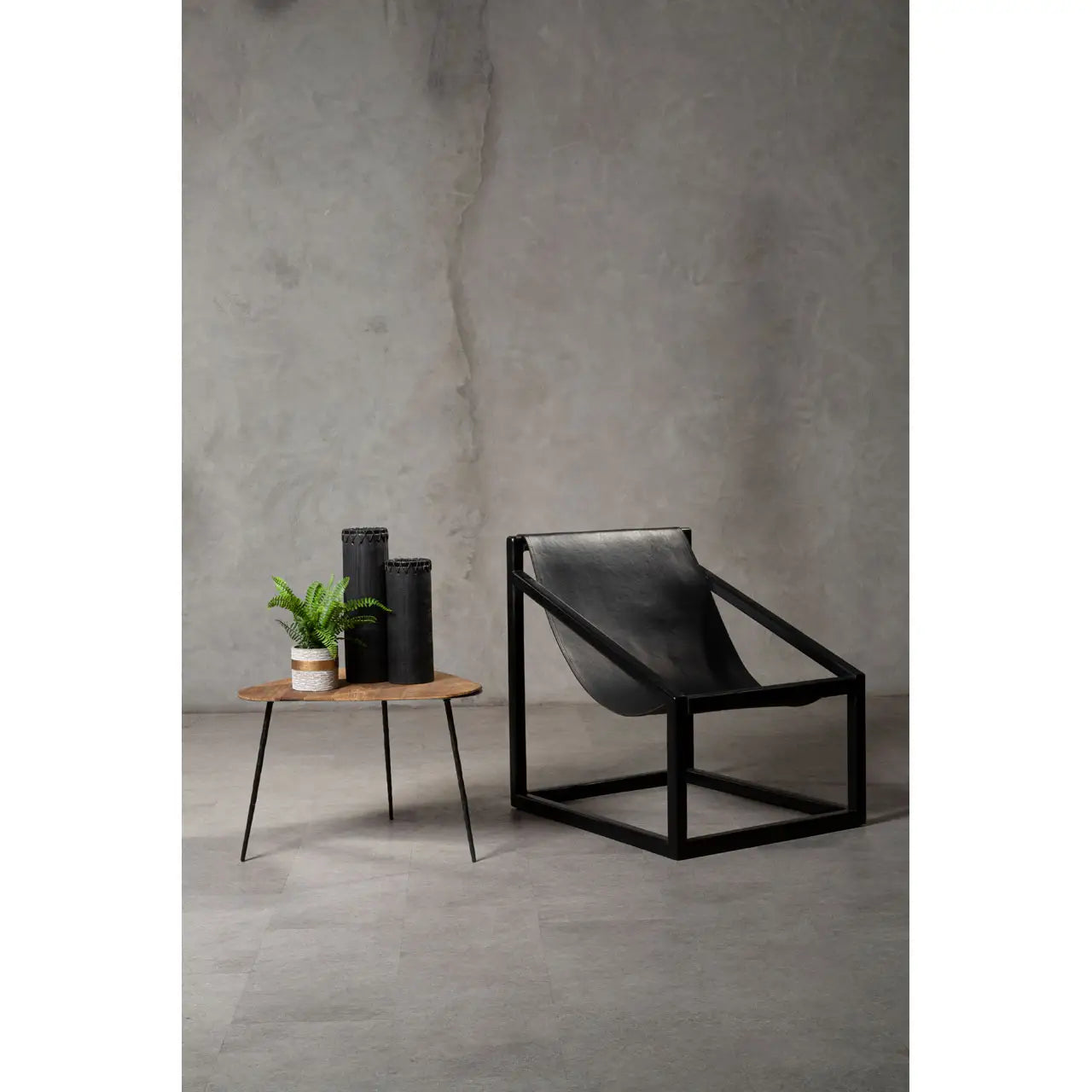 aRmanica BANDARI BLACK CUBIC FRAME CHAIR