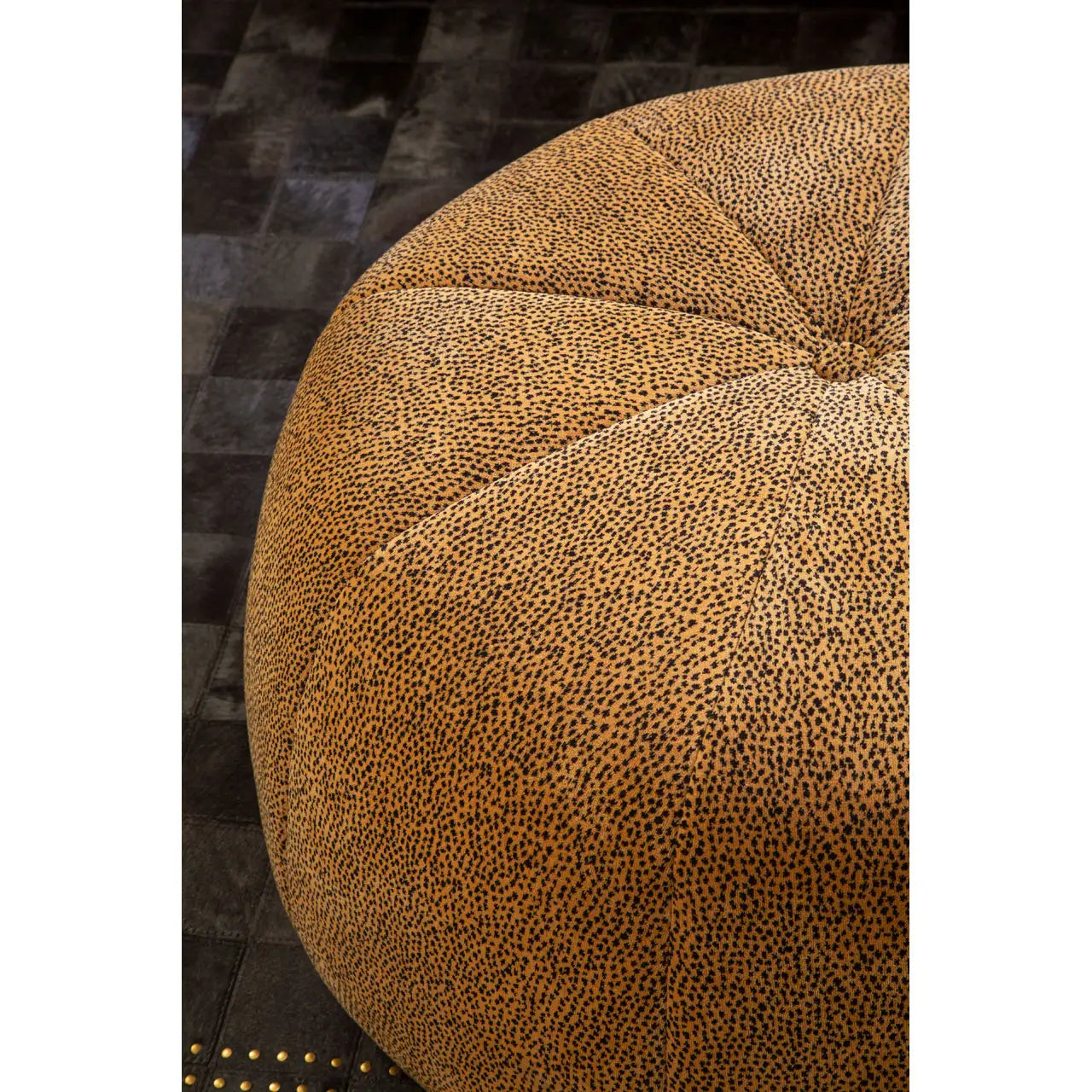 aRmanica DISTRICT LEOPARD PRINT POUFFE