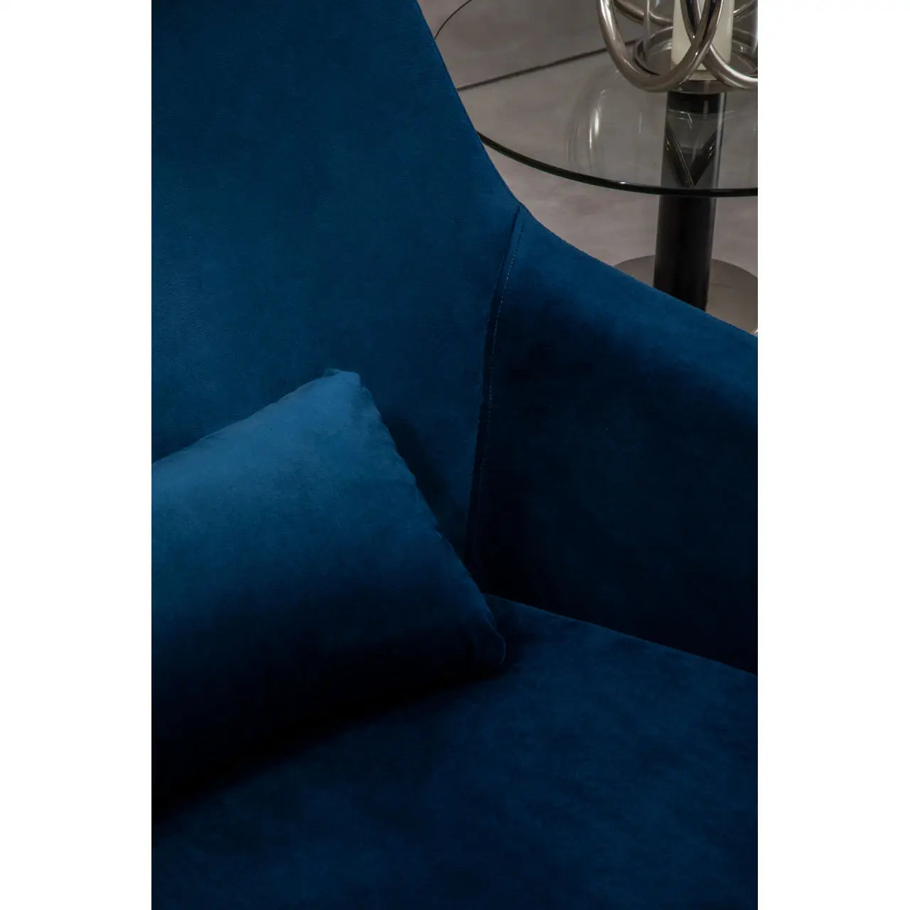 aRmanica KAIRO NAVY VELVET ARMCHAIR