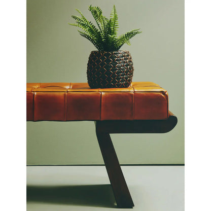 aRmanica ICNA BENCH WITH ANGULARCEDAR WOOD BASE