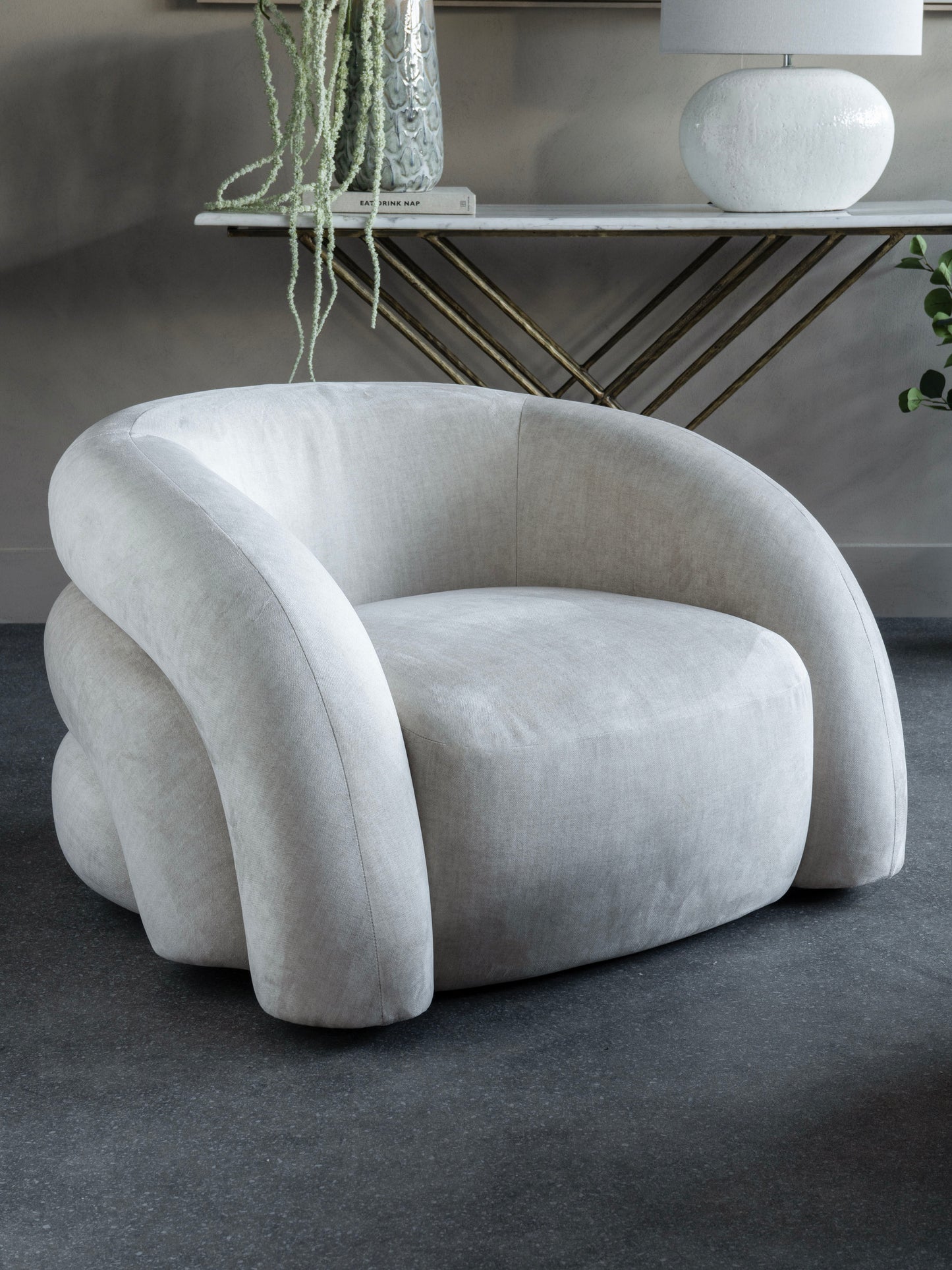 aRmanica Masima Snug Chair Cream