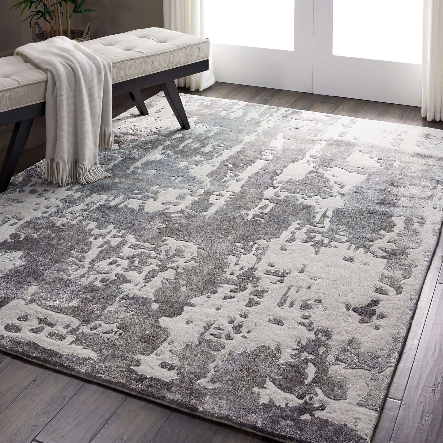 aRmanica SILVER/GREY RUG by NOURISON